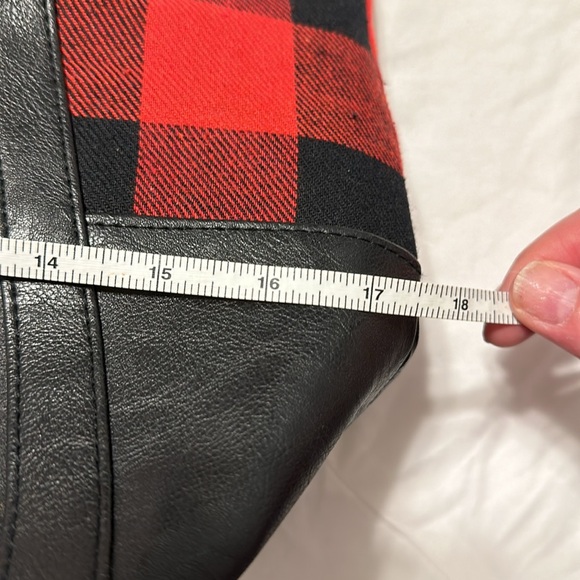 Marley monogrammed KJJ buffalo plaid tote bag with makeup bag inside. - Picture 6 of 8